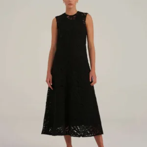 LEBRAND - Czarna koronkowa sukienka Suda.