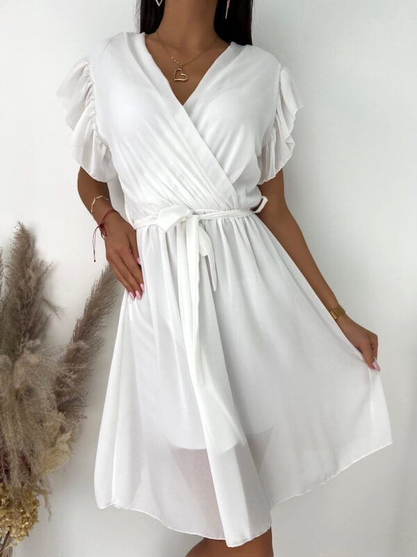 Biała Sukienka z Ozdobnym Rękawkiem 8298-147-E