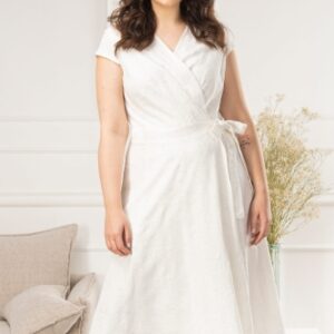 Sukienka z naturalnej tkaniny ażurowa letnia z wiązaniem RAFAELA ecru.