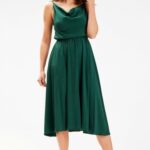 Sukienka Model A579 Bottle Green - awama