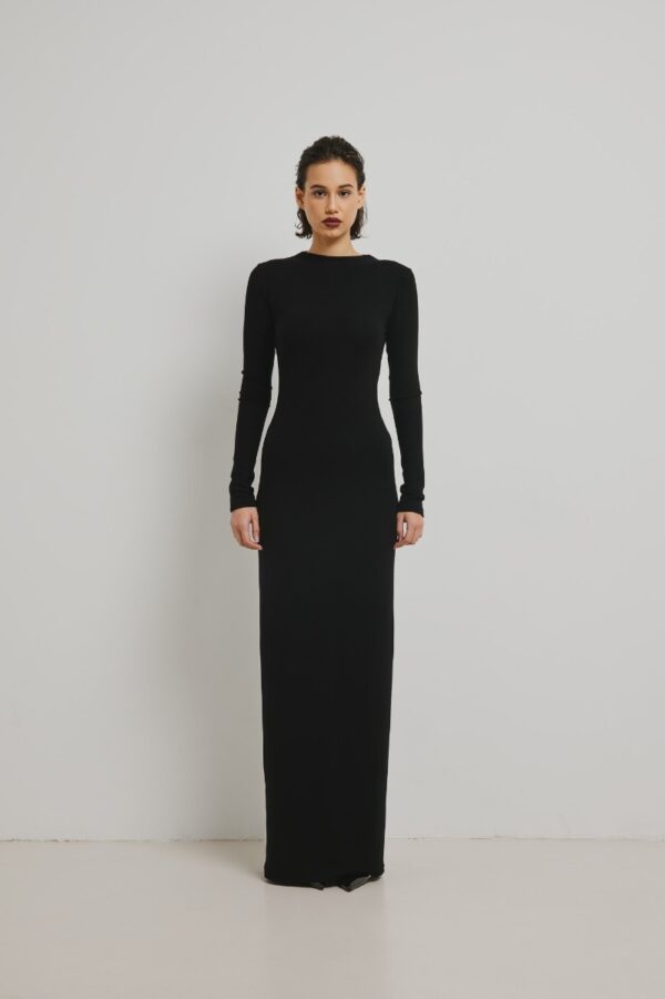 Gładka sukienka MAXI w kolorze TOTALLY BLACK - ARVENA-XS/S