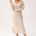Kremowa sweterkowa sukienka Arianna MAXI z warkoczowym splotem PLUS SIZE XXL