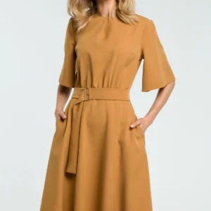 Sukienka elegancka rozkloszowana z paskiem brązowa